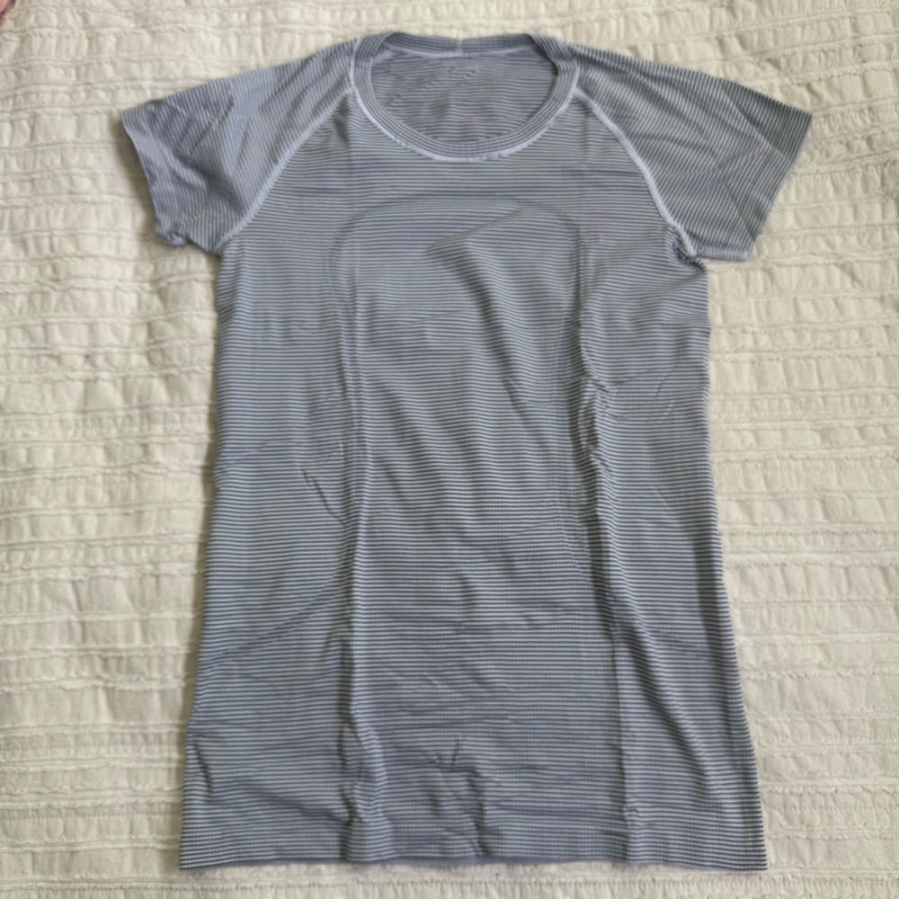 Swiftly Tech Short Sleeve Shirt